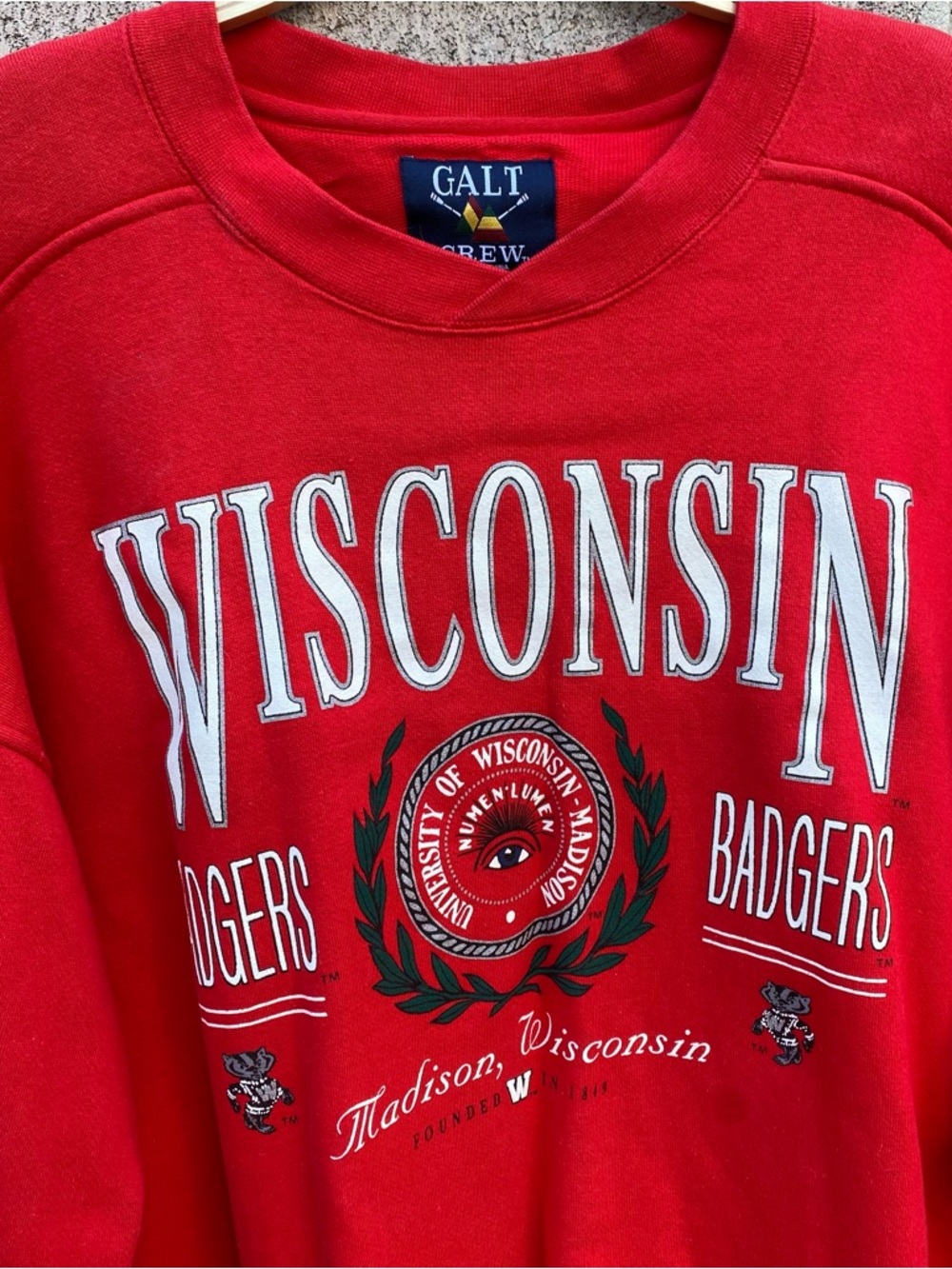 Vintage Wisconsin Badgers University College Sweatshirt Mens XL Red Crewneck